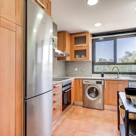 Penthouse In Met Zeezicht, Jacuzzi&zwembad * Estepona