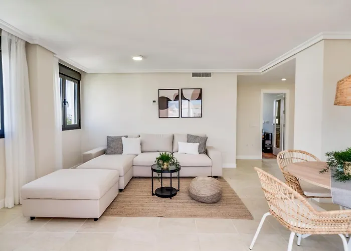 Penthouse In Met Zeezicht, Jacuzzi & Zwembad