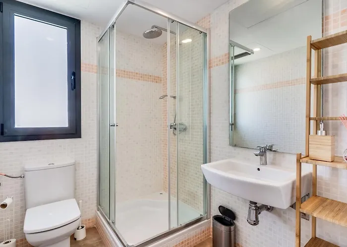 Penthouse In Met Zeezicht, Jacuzzi & Zwembad شقة