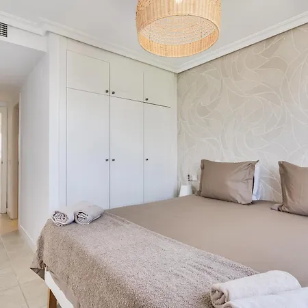 아파트 Penthouse In Met Zeezicht, Jacuzzi & Zwembad *